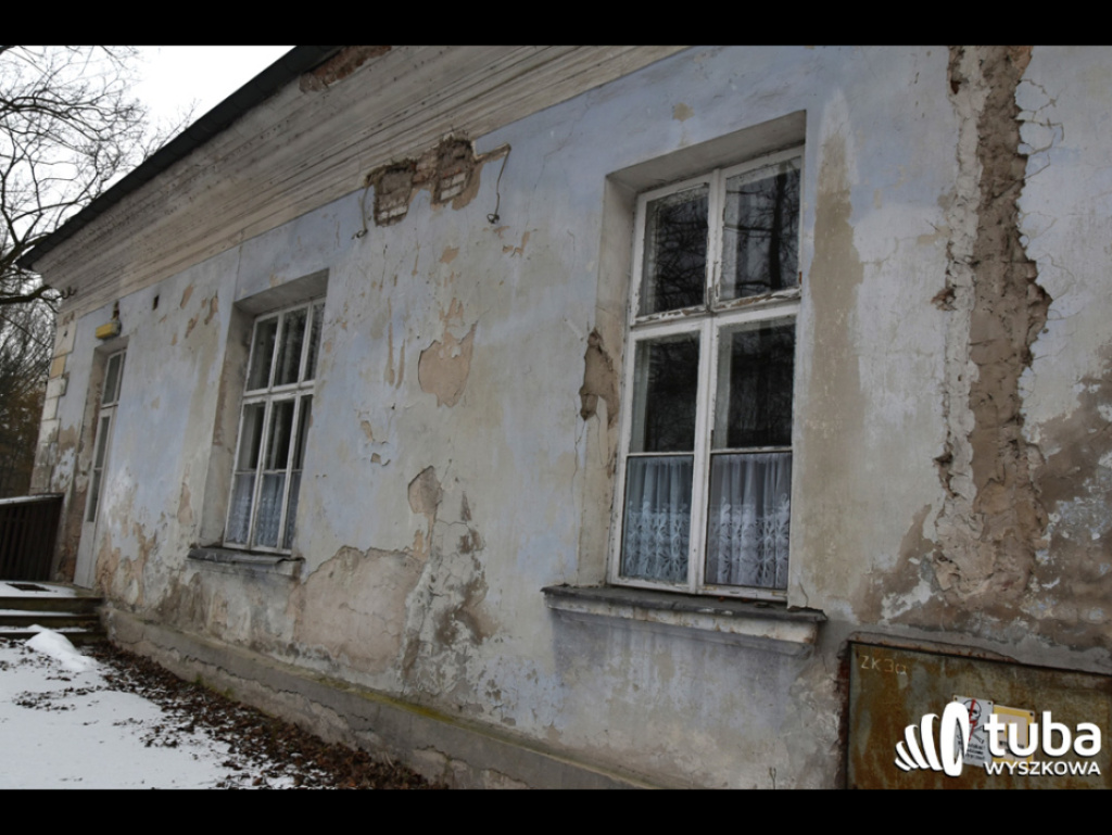 Fundacja Museion Norwid kontra powiat wyszkowski w sporze o przyszłość pałacu w Dębinkach