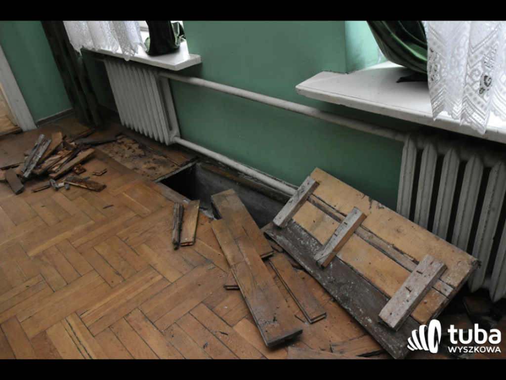 Fundacja Museion Norwid kontra powiat wyszkowski w sporze o przyszłość pałacu w Dębinkach