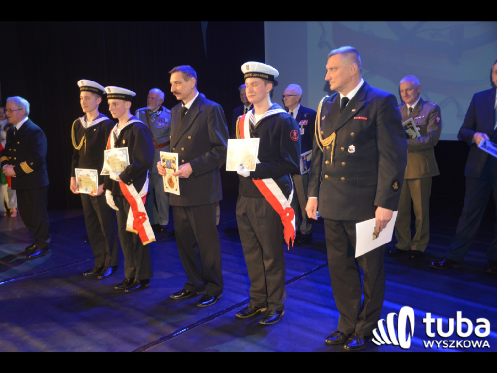 Ślubuję Ci morze, polskie morze, polski Bałtyku... W 100-lecie Ligi Morskiej i Rzecznej
