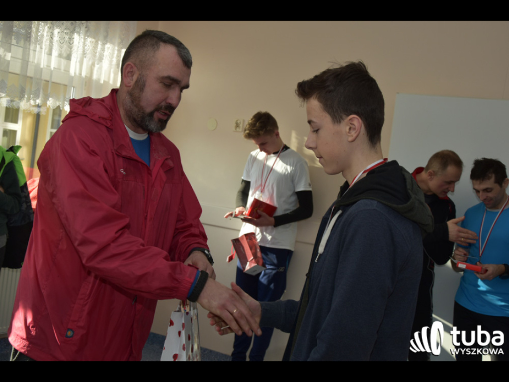 III Bieg Walentynkowy. Zakochani i nie tylko rywalizowali o Puchar Sołtysa Leszczydołu Starego