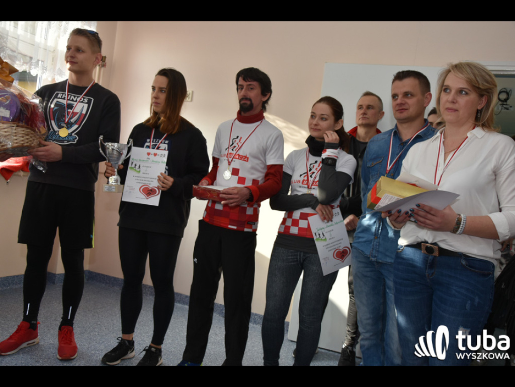 III Bieg Walentynkowy. Zakochani i nie tylko rywalizowali o Puchar Sołtysa Leszczydołu Starego