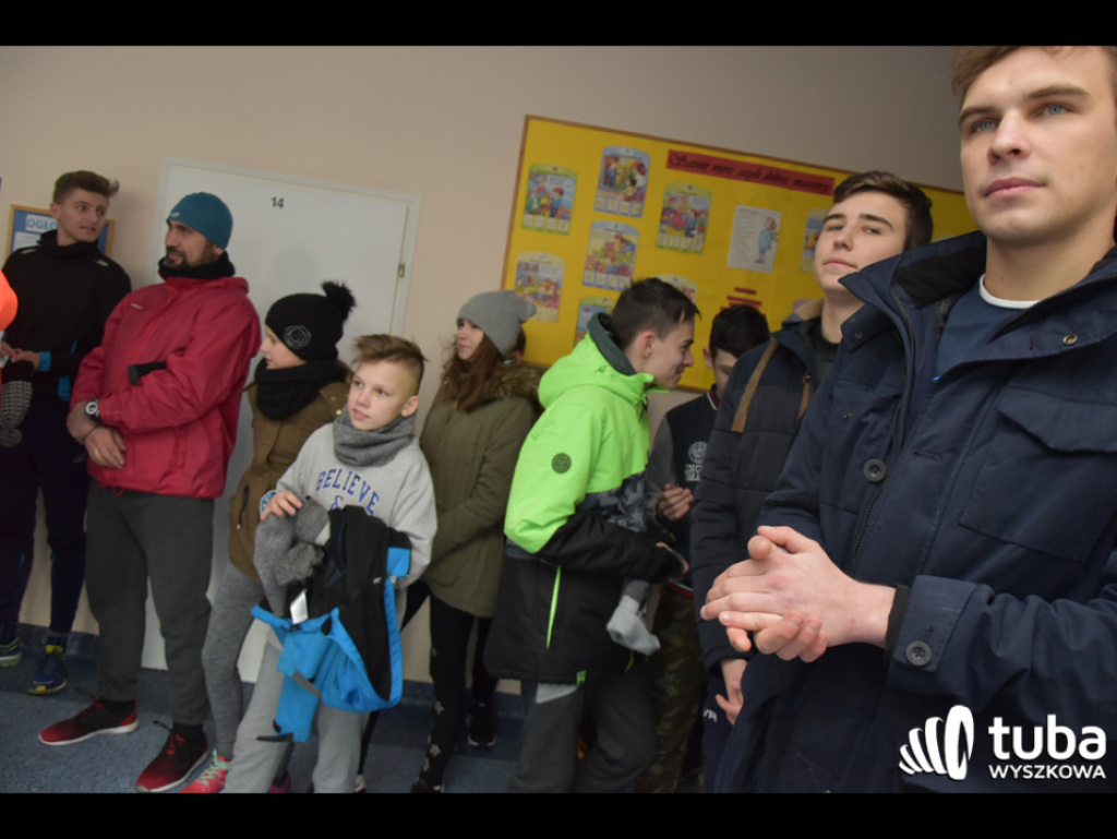 III Bieg Walentynkowy. Zakochani i nie tylko rywalizowali o Puchar Sołtysa Leszczydołu Starego