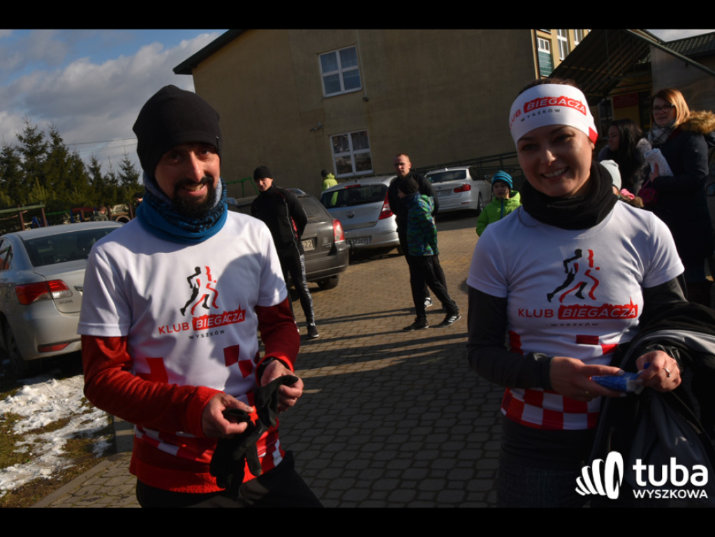 III Bieg Walentynkowy. Zakochani i nie tylko rywalizowali o Puchar Sołtysa Leszczydołu Starego
