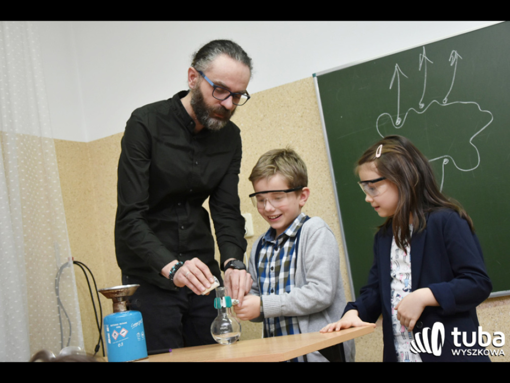 Siedmiolatki z indeksami, czyli wyszkowskie dzieci na uniwersytecie