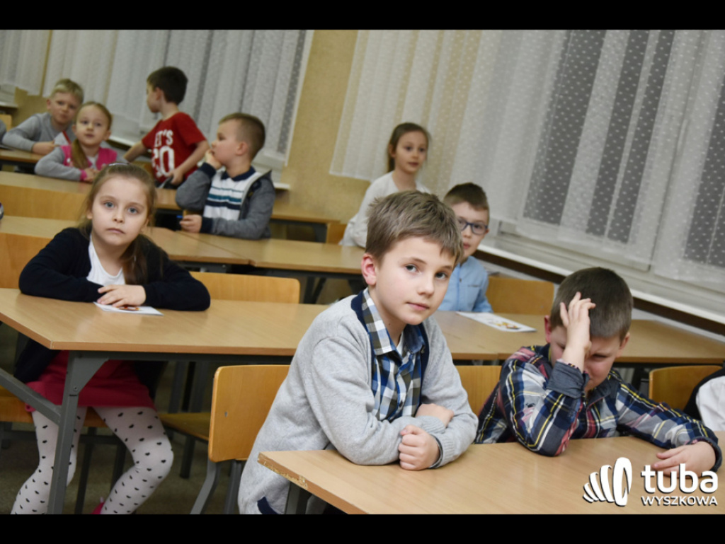 Siedmiolatki z indeksami, czyli wyszkowskie dzieci na uniwersytecie