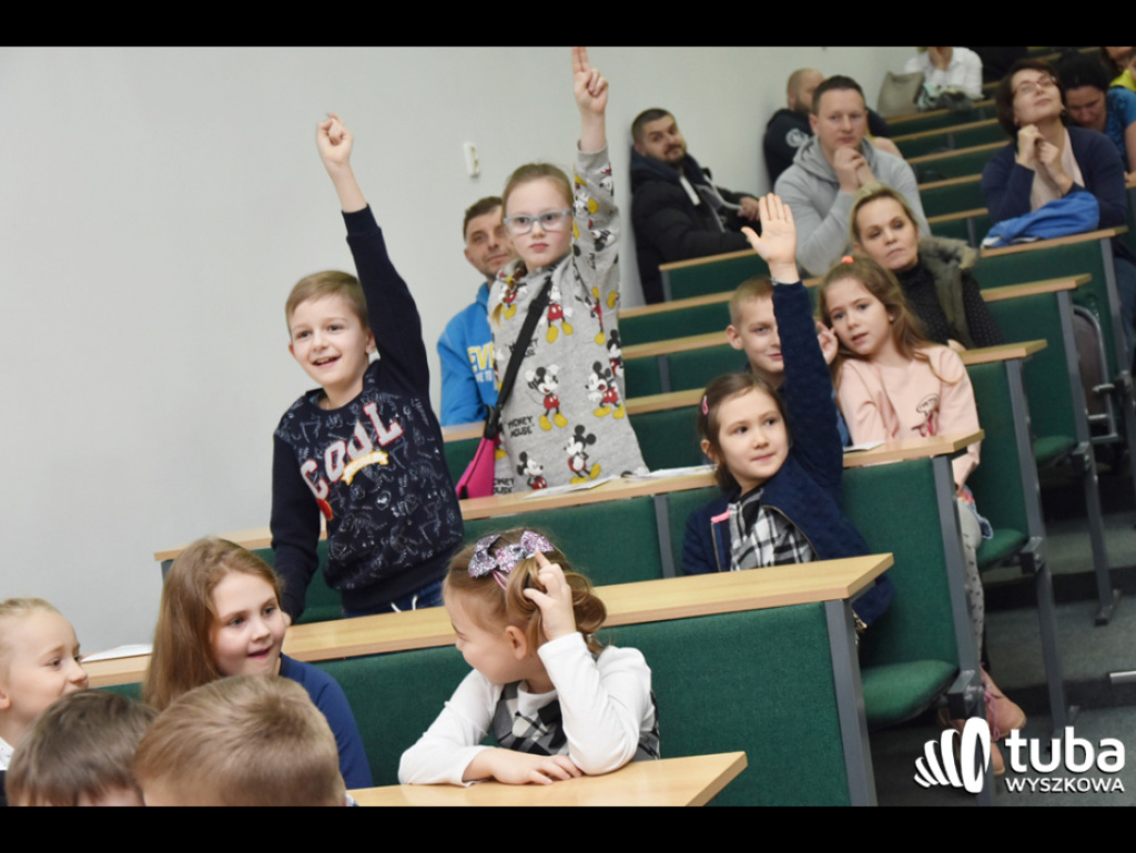 Siedmiolatki z indeksami, czyli wyszkowskie dzieci na uniwersytecie