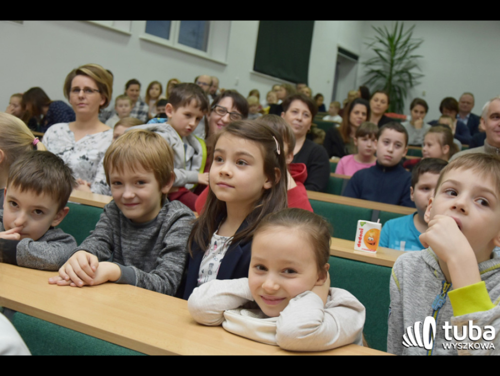 Siedmiolatki z indeksami, czyli wyszkowskie dzieci na uniwersytecie