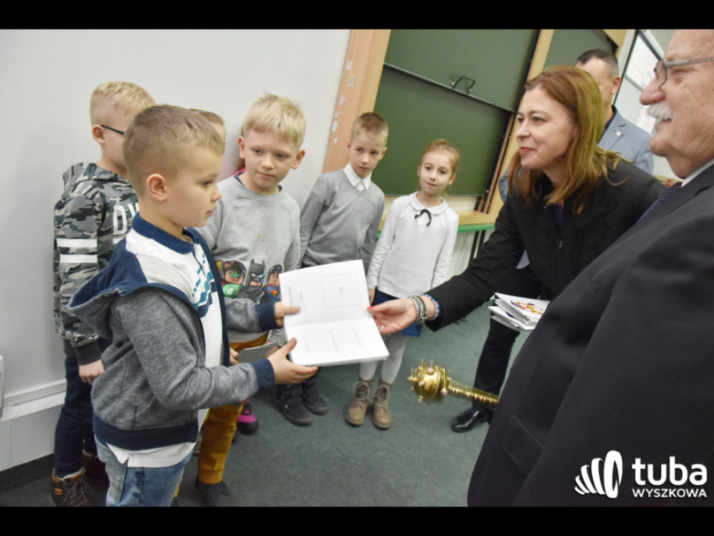 Siedmiolatki z indeksami, czyli wyszkowskie dzieci na uniwersytecie