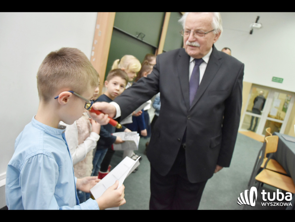 Siedmiolatki z indeksami, czyli wyszkowskie dzieci na uniwersytecie