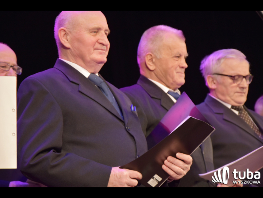 Seniorzy i młodzież razem na Dzień Kobiet. Wyjątkowy koncert dla wyszkowianek