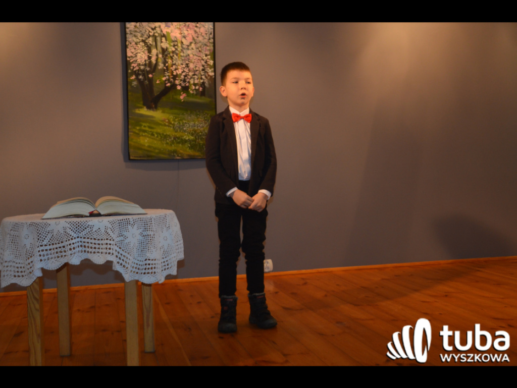 Uczniowie, którzy kochają poezję. 41. konkurs recytatorski 