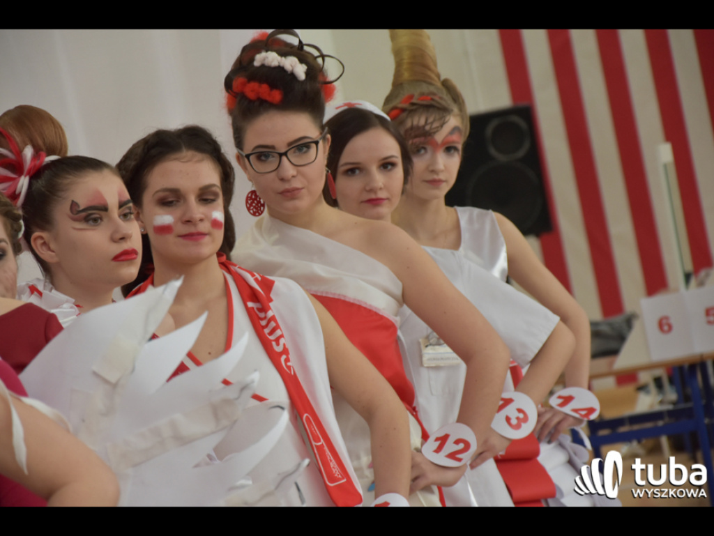Szkoły ZDZ gospodarzem regionalnego konkursu fryzjerskiego. Wyszkowianie zdominowali podium