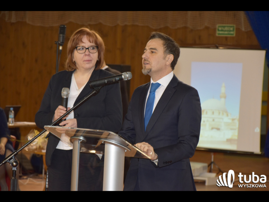 Ambasador Syrii odwiedził Szkołę Podstawową nr 5 w Wyszkowie. To podziękowanie za pomoc syryjskim dzieciom