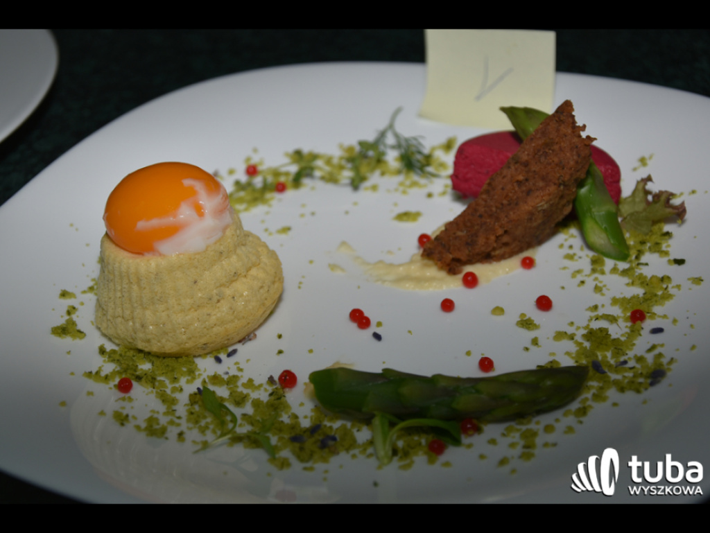 Masterchef po wyszkowsku. W Zespole Szkół nr 1 odbył się regionalny konkurs kulinarny
