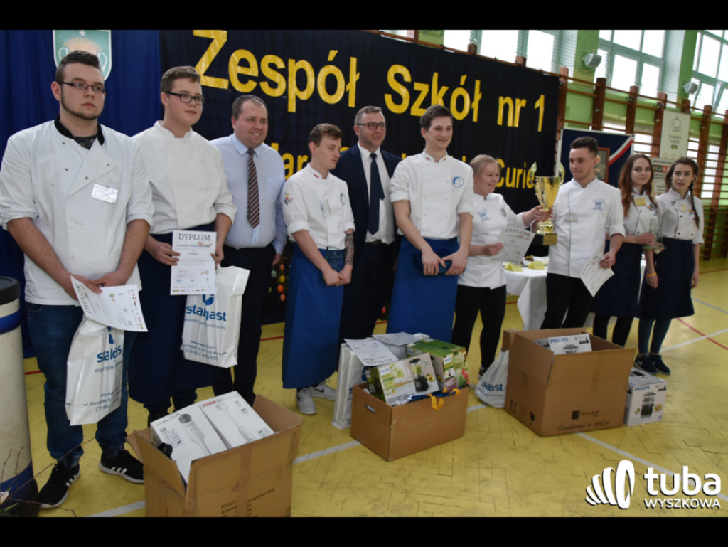 Masterchef po wyszkowsku. W Zespole Szkół nr 1 odbył się regionalny konkurs kulinarny