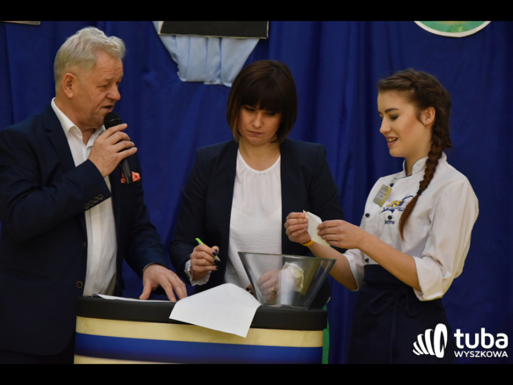 Masterchef po wyszkowsku. W Zespole Szkół nr 1 odbył się regionalny konkurs kulinarny