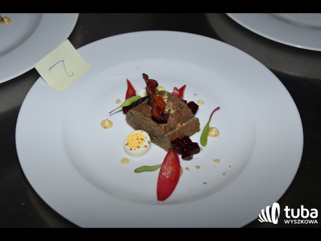 Masterchef po wyszkowsku. W Zespole Szkół nr 1 odbył się regionalny konkurs kulinarny