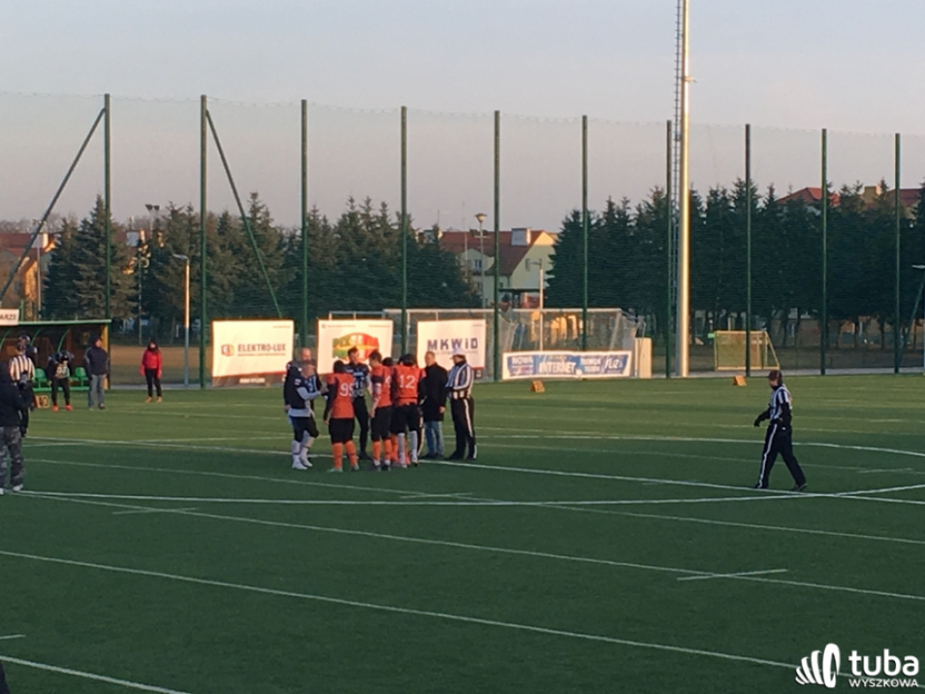 Rhinos z premierowym zwycięstwem w futbolowej ekstraklasie