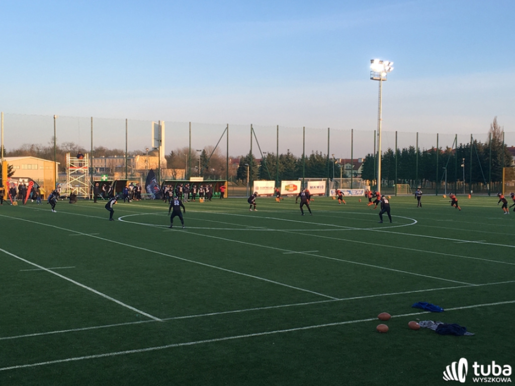 Rhinos z premierowym zwycięstwem w futbolowej ekstraklasie