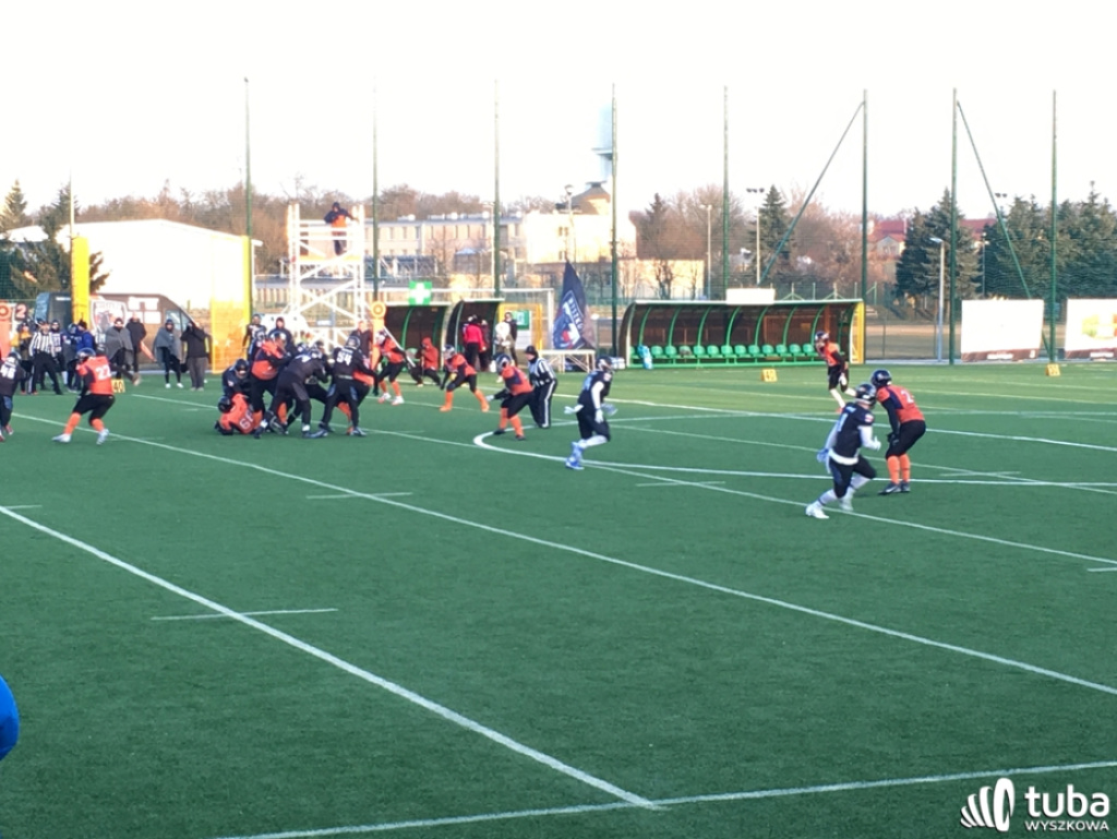 Rhinos z premierowym zwycięstwem w futbolowej ekstraklasie