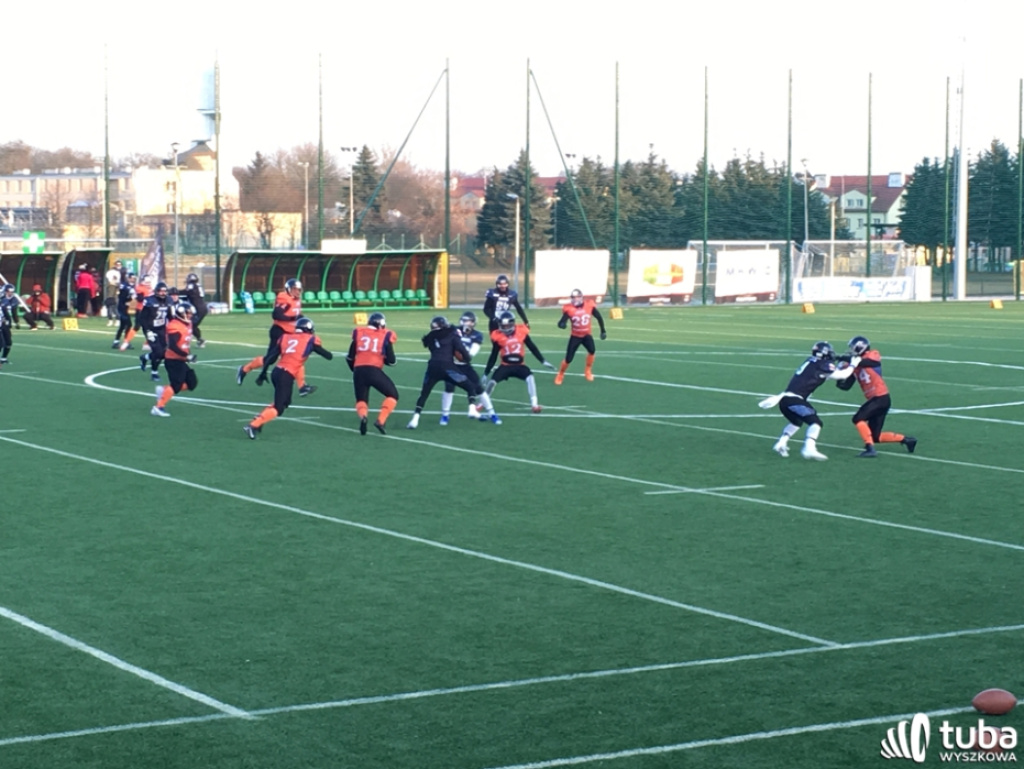 Rhinos z premierowym zwycięstwem w futbolowej ekstraklasie