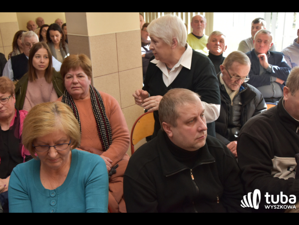 Kryzys zaufania w parafii Rybienko Leśne. Wierni chcą odejścia proboszcza i przywrócenia dawnego wyglądu kościoła