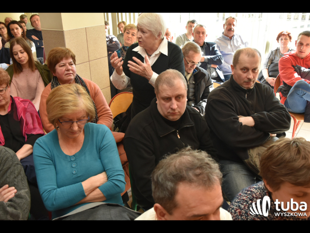 Kryzys zaufania w parafii Rybienko Leśne. Wierni chcą odejścia proboszcza i przywrócenia dawnego wyglądu kościoła