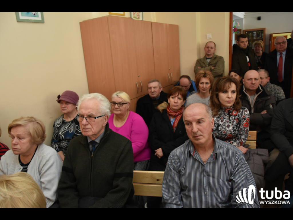 Kryzys zaufania w parafii Rybienko Leśne. Wierni chcą odejścia proboszcza i przywrócenia dawnego wyglądu kościoła