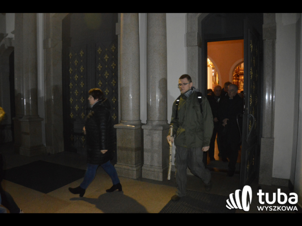 W samotności i w ciszy, gdzie można skupić się na Bogu... Ekstremalna Droga Krzyżowa