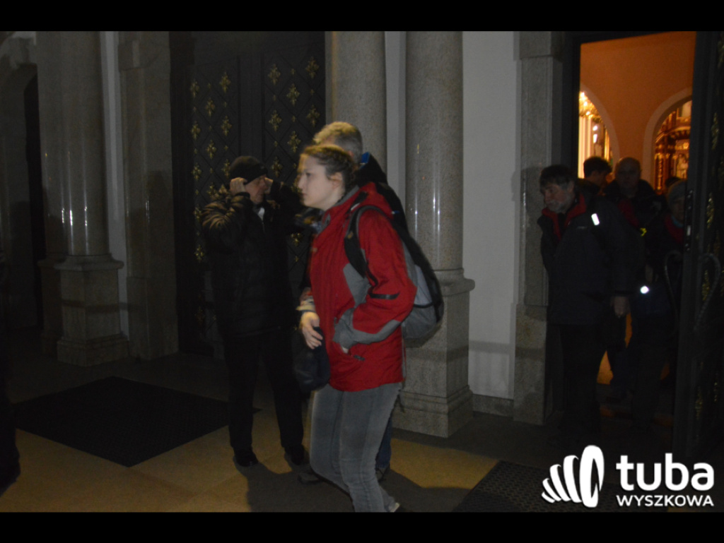 W samotności i w ciszy, gdzie można skupić się na Bogu... Ekstremalna Droga Krzyżowa