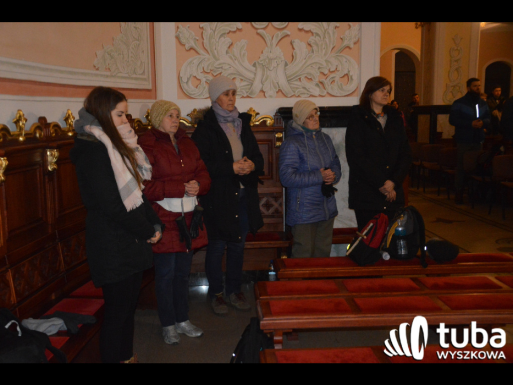 W samotności i w ciszy, gdzie można skupić się na Bogu... Ekstremalna Droga Krzyżowa