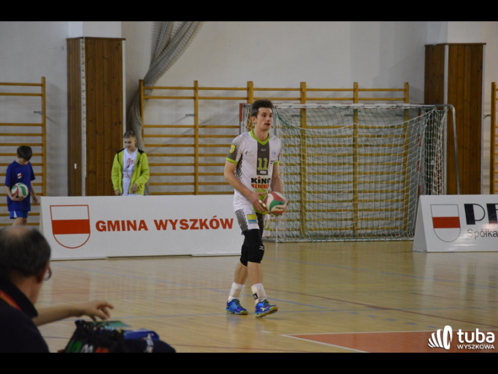 Camper pokonuje Wichra! Wyszkowianie dalej w grze o II ligę