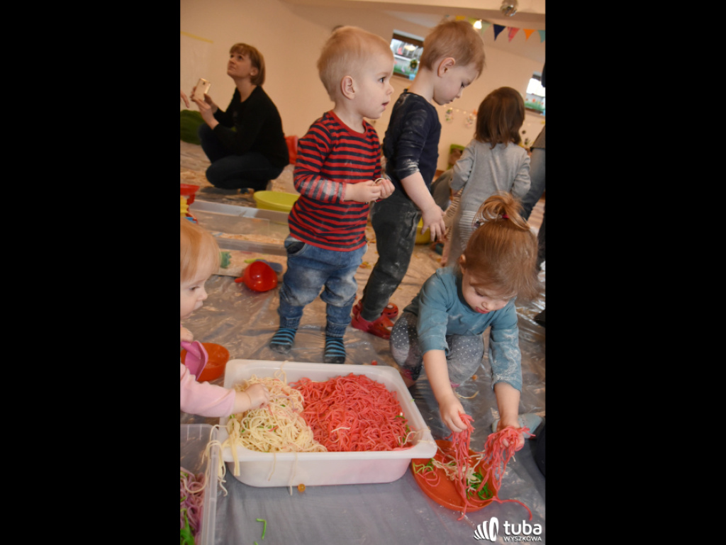 Twórcze i radosne powitanie wiosny z Pracownią Zabawy i Rozwoju MADU