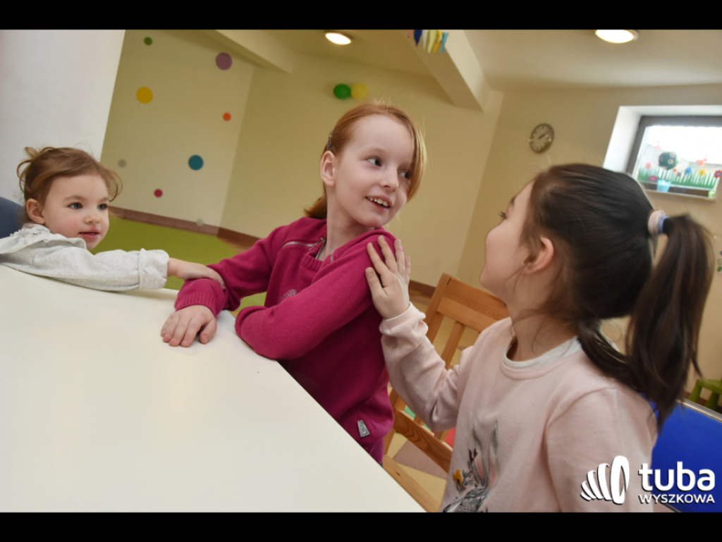 Twórcze i radosne powitanie wiosny z Pracownią Zabawy i Rozwoju MADU