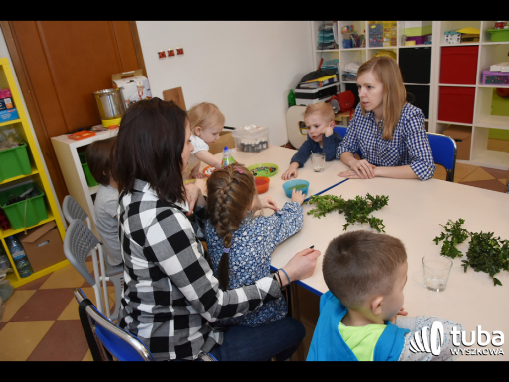 Twórcze i radosne powitanie wiosny z Pracownią Zabawy i Rozwoju MADU