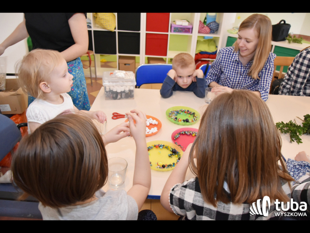 Twórcze i radosne powitanie wiosny z Pracownią Zabawy i Rozwoju MADU