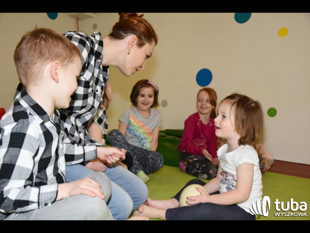 Twórcze i radosne powitanie wiosny z Pracownią Zabawy i Rozwoju MADU