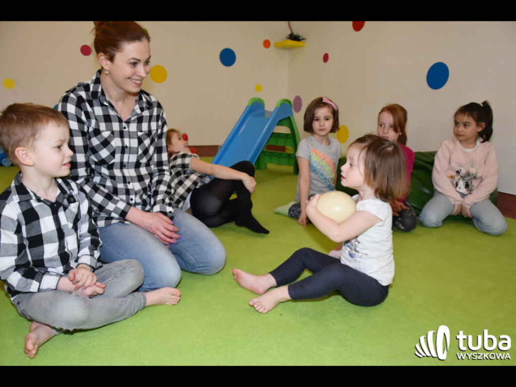 Twórcze i radosne powitanie wiosny z Pracownią Zabawy i Rozwoju MADU