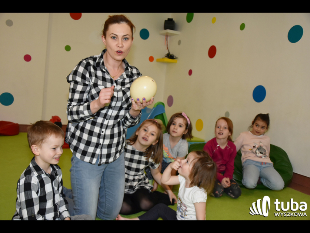 Twórcze i radosne powitanie wiosny z Pracownią Zabawy i Rozwoju MADU
