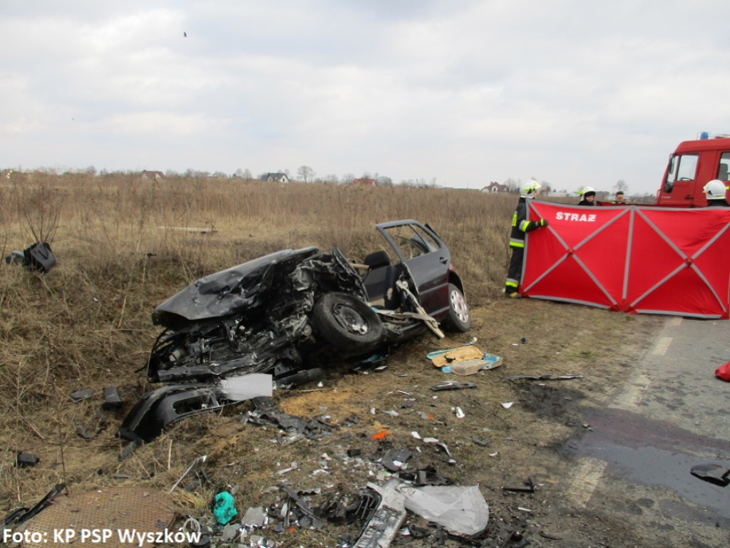 Trzy osoby nie żyją, cztery ranne - tragiczny bilans drugiego dnia świąt na wyszkowskich drogach (video, zdjęcia)