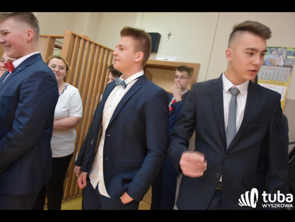 Przedostatni taki egzamin. Gimnazjaliści zdawali dziś przedmioty humanistyczne