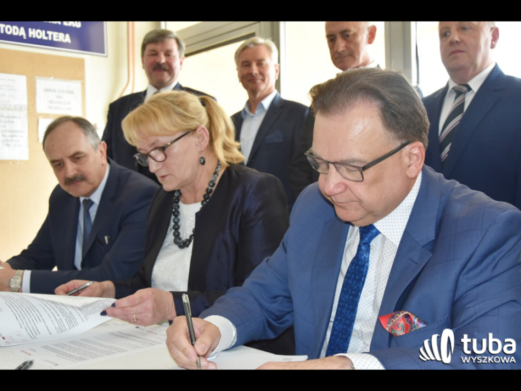 Ważny dzień dla pacjentów wyszkowskiego szpitala. 5 mln zł dotacji na remont interny i kardiologii