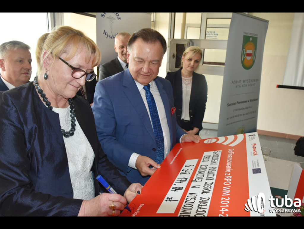 Ważny dzień dla pacjentów wyszkowskiego szpitala. 5 mln zł dotacji na remont interny i kardiologii