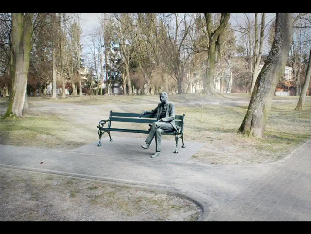 Ławeczka Różyckiego stanie w parku miejskim. Jest już projekt