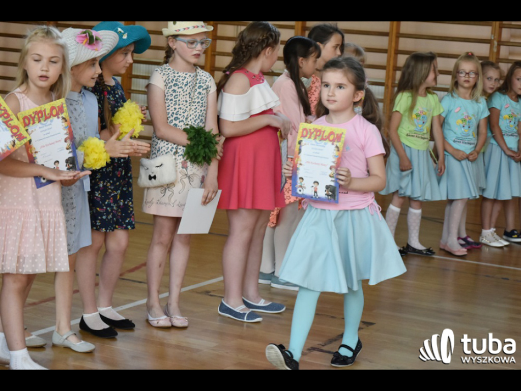 Dla kochanej mamy... Śpiewały dzieci z całej gminy Wyszków