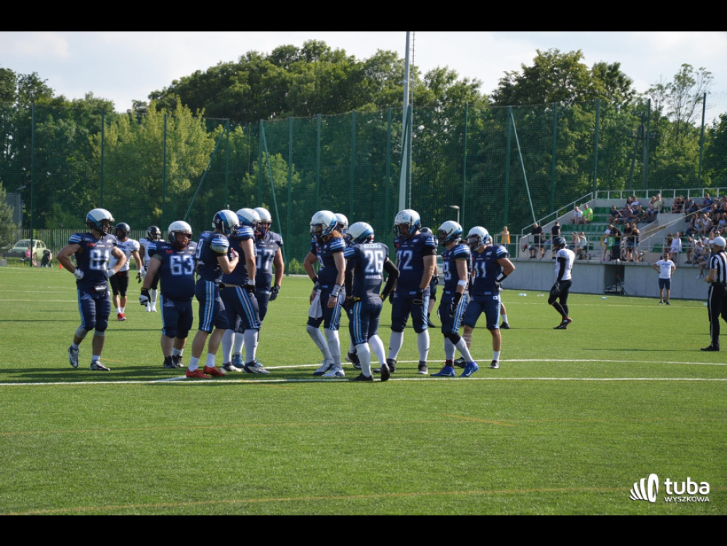 Rhinos wyrwali zwycięstwo Rekinom z Warszawy