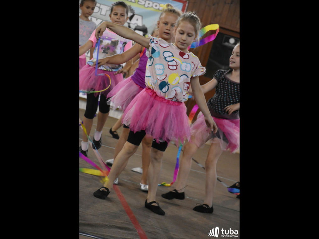 JK Sport podsumowało kolejny rok pracy. Fantastyczny pokaz gimnastyczno-akrobatyczny