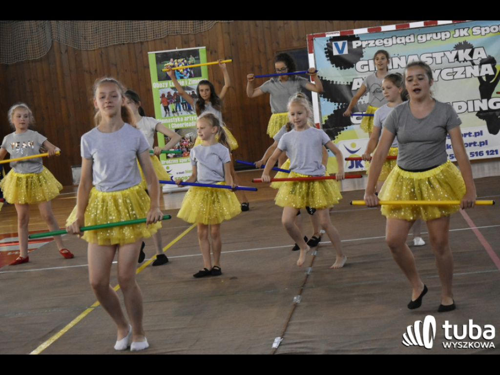 JK Sport podsumowało kolejny rok pracy. Fantastyczny pokaz gimnastyczno-akrobatyczny