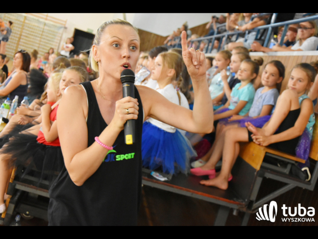 JK Sport podsumowało kolejny rok pracy. Fantastyczny pokaz gimnastyczno-akrobatyczny