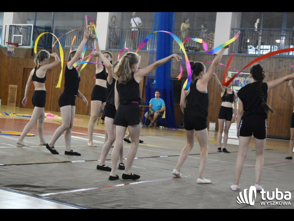 JK Sport podsumowało kolejny rok pracy. Fantastyczny pokaz gimnastyczno-akrobatyczny
